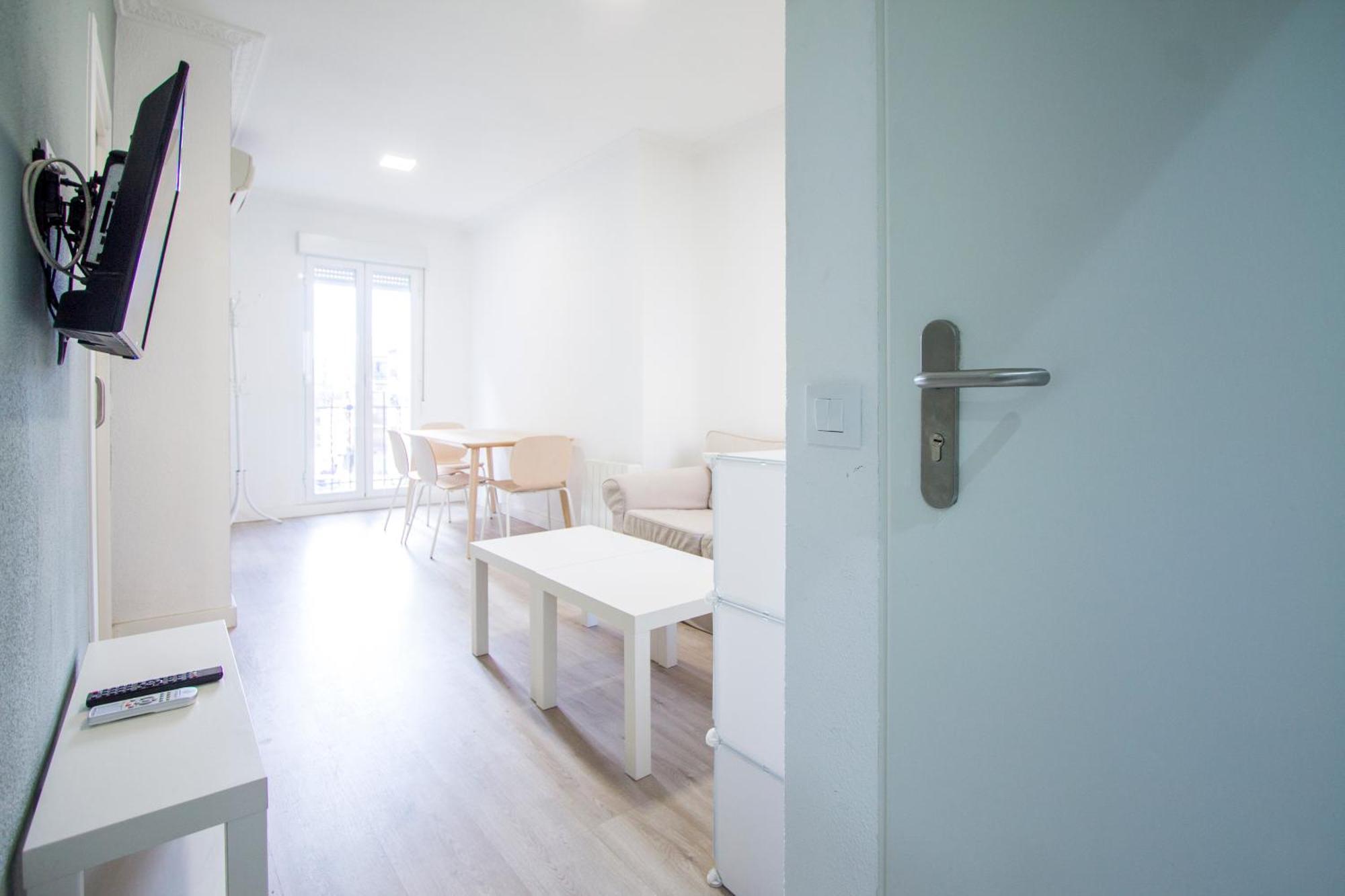 מדריד Apartamentos Tetuan Sandino מראה חיצוני תמונה