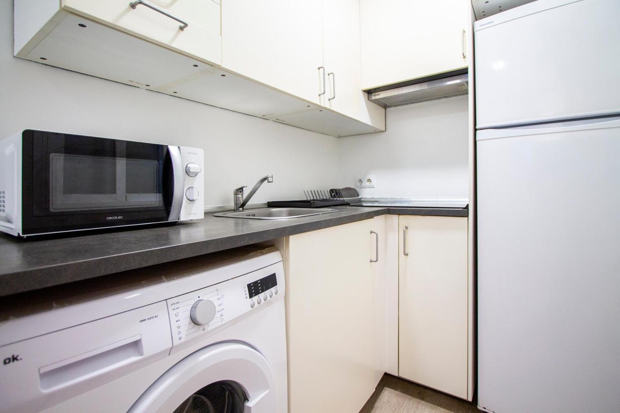 מדריד Apartamentos Tetuan Sandino מראה חיצוני תמונה