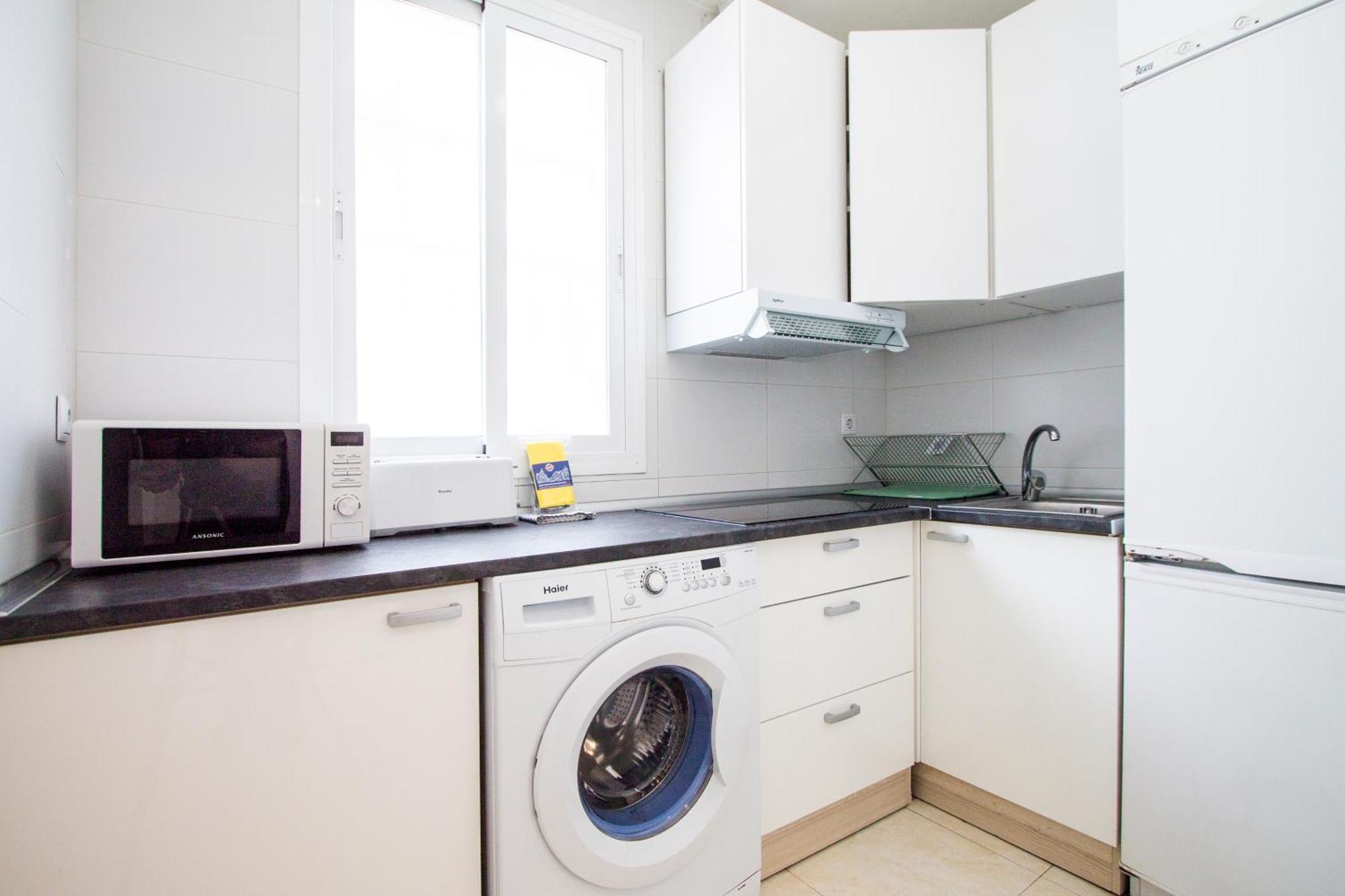 מדריד Apartamentos Tetuan Sandino מראה חיצוני תמונה